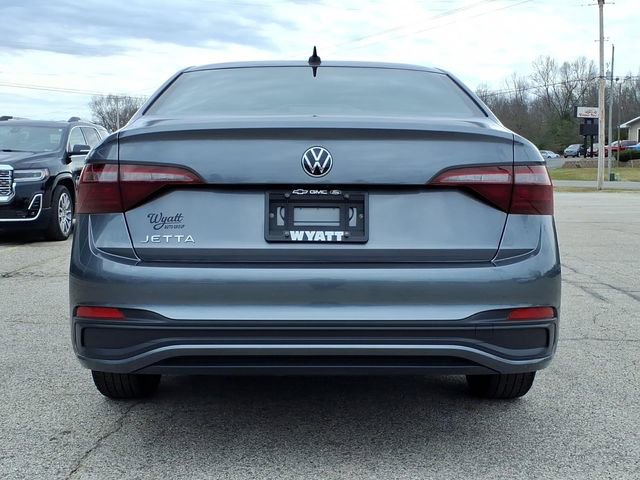 Used 2023 Volkswagen Jetta Sport image 7