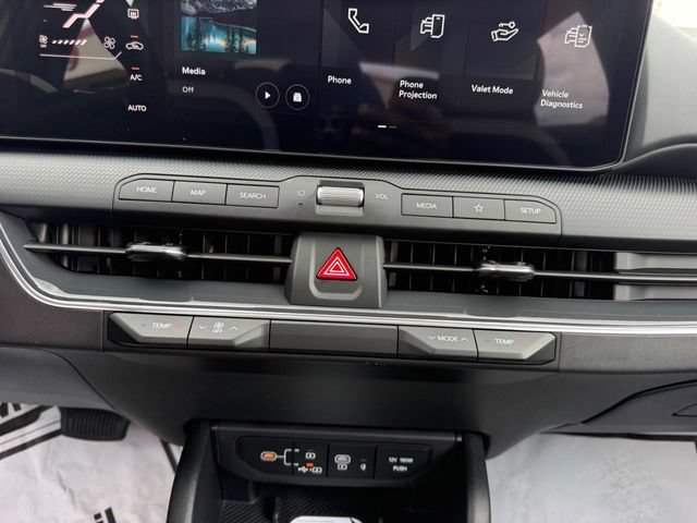 New 2026 Kia K4 GT-Line w/ GT-Line Sunroof Package FWD image 13
