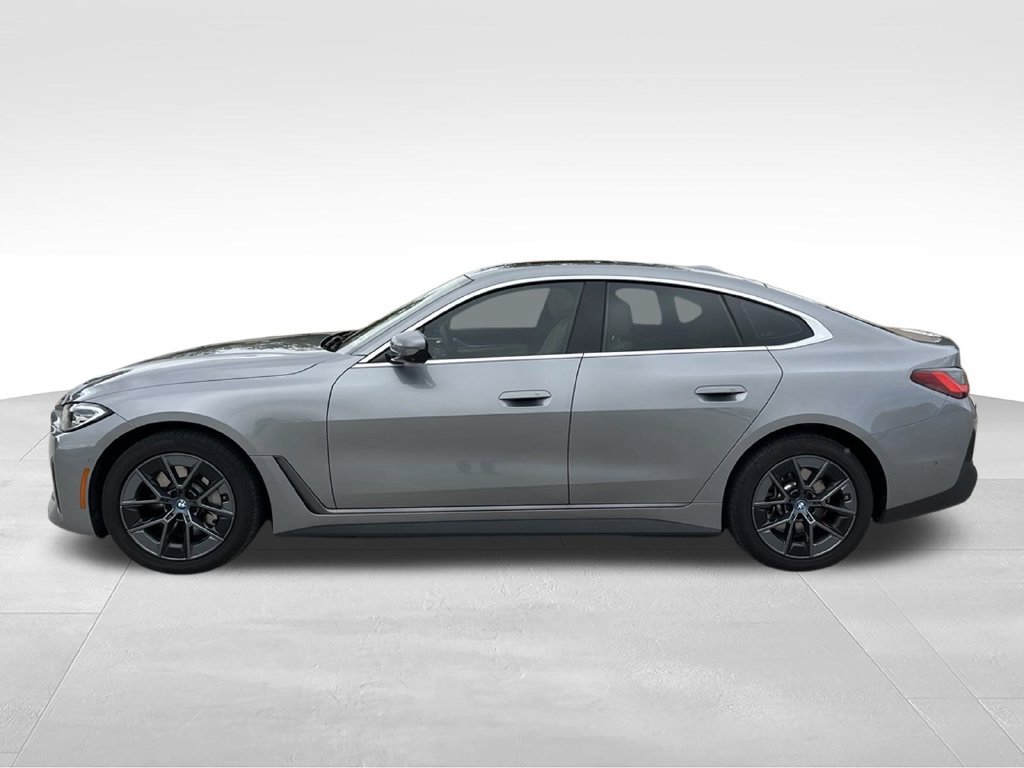 Used 2024 BMW i4 eDrive35 w/ Premium Package RWD image 10