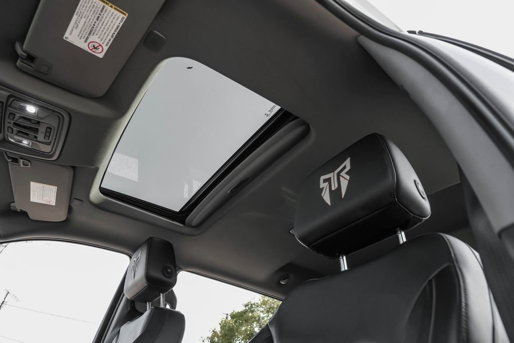 Used 2020 Chevrolet Silverado 2500 LTZ w/ LTZ Premium Package image 22