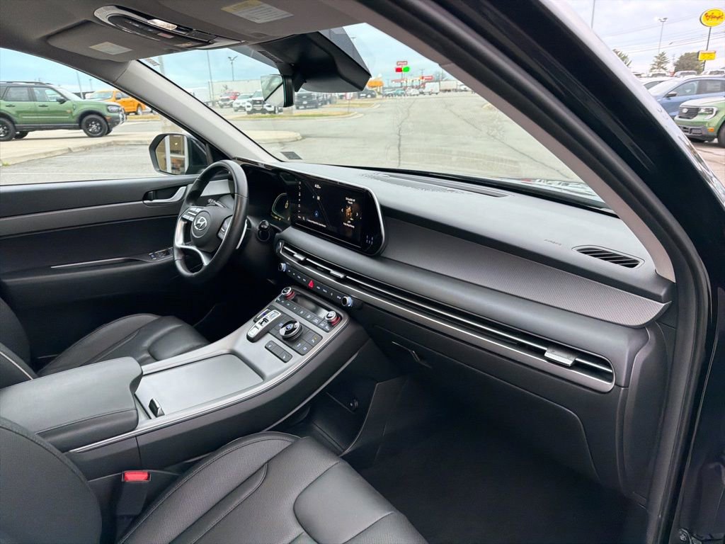Used 2025 Hyundai Palisade SEL image 22