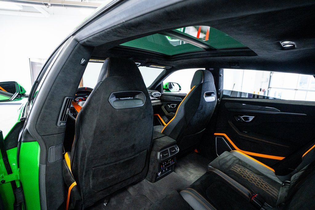 Used 2023 Lamborghini Urus Performante image 65