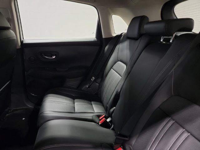 New 2027 Honda HR-V EX-L image 13