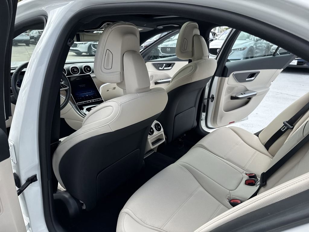 Used 2024 Mercedes-Benz C 300 Sedan image 34