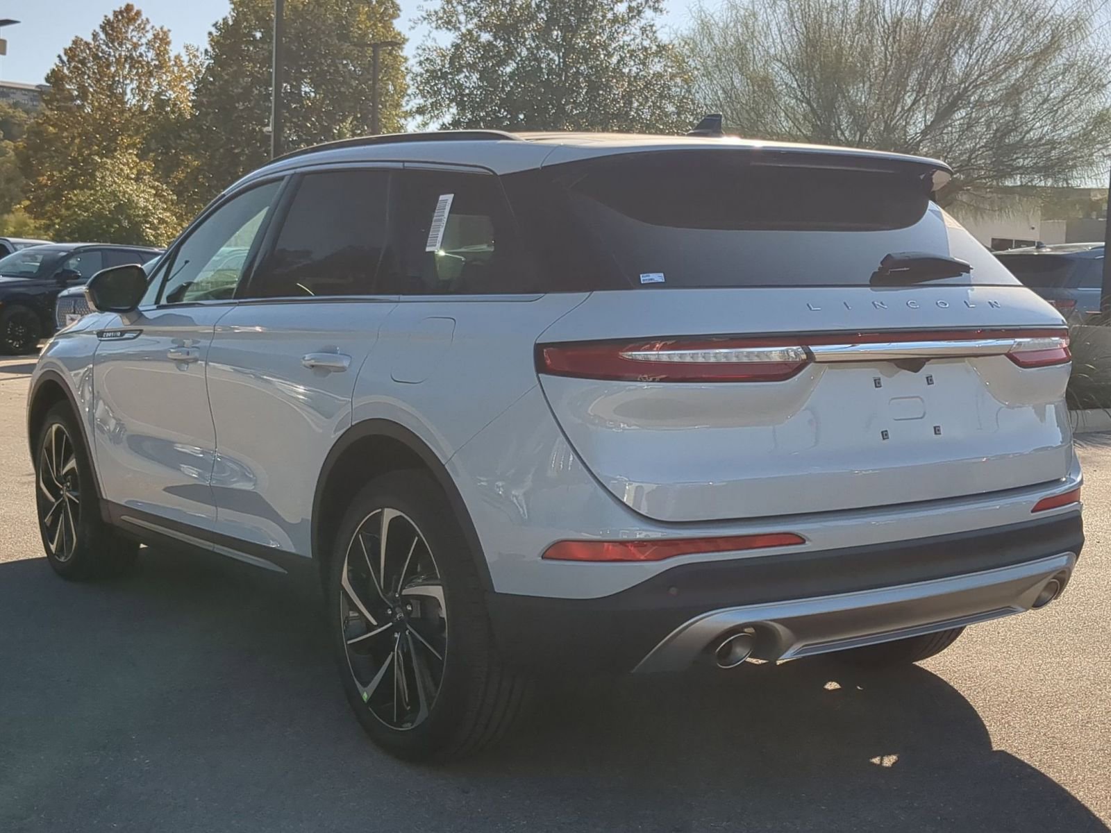 New 2026 Lincoln Corsair Reserve image 5