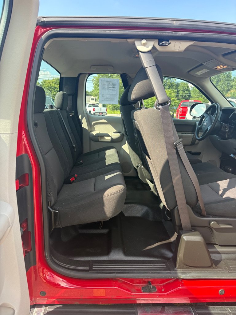 Used 2013 GMC Sierra 1500 W/T w/ Work Truck Plus Package AWD/4WD image 12