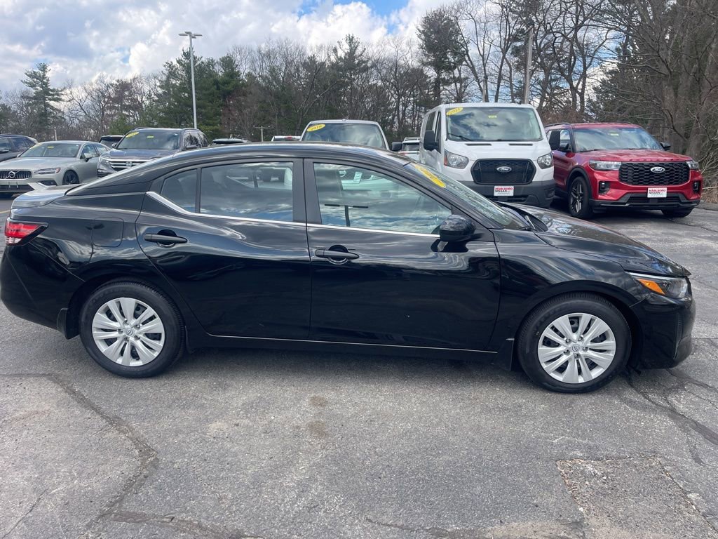 Certified 2025 Nissan Sentra S image 8