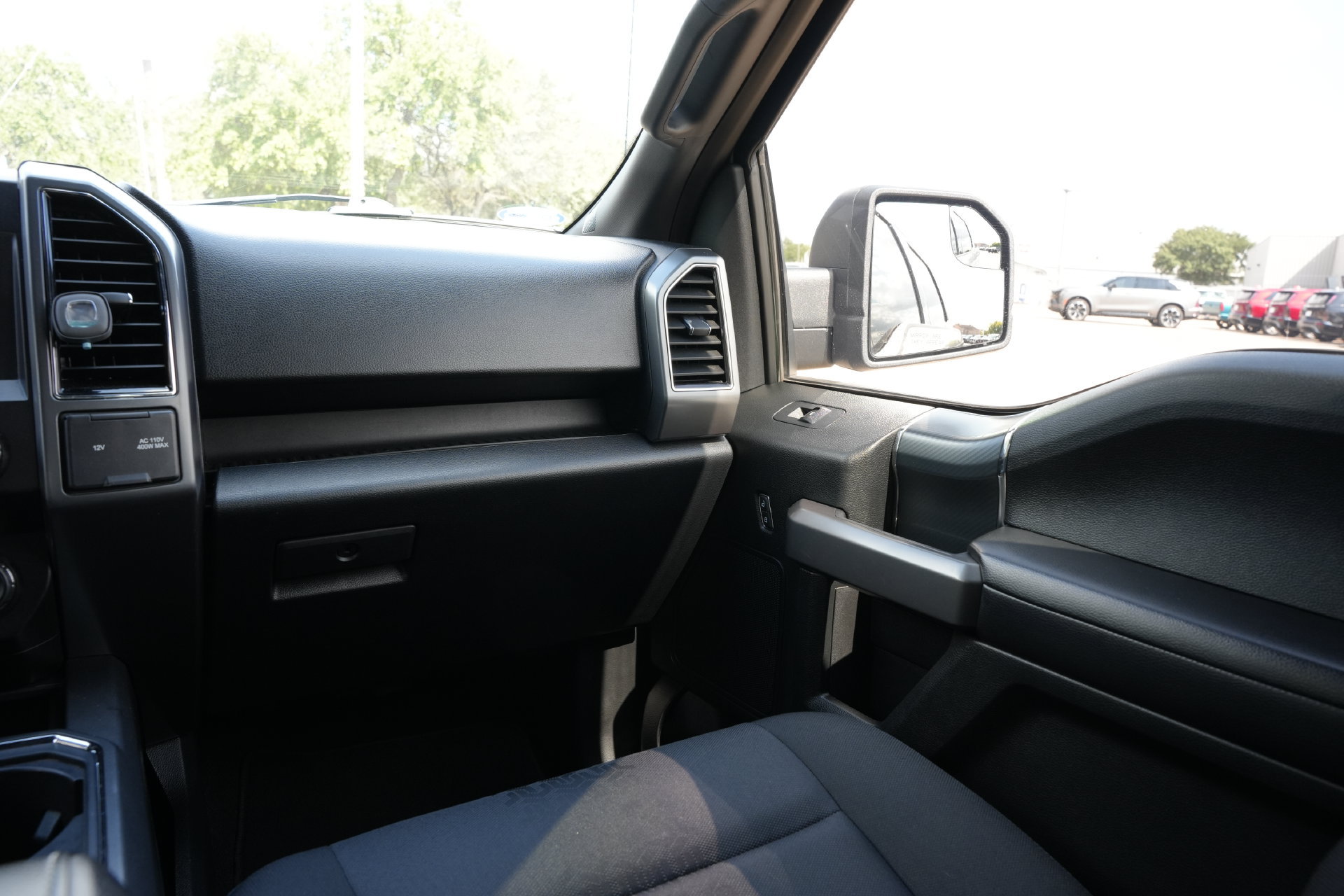 Used 2020 Ford F150 XLT w/ Equipment Group 301A Mid RWD image 9