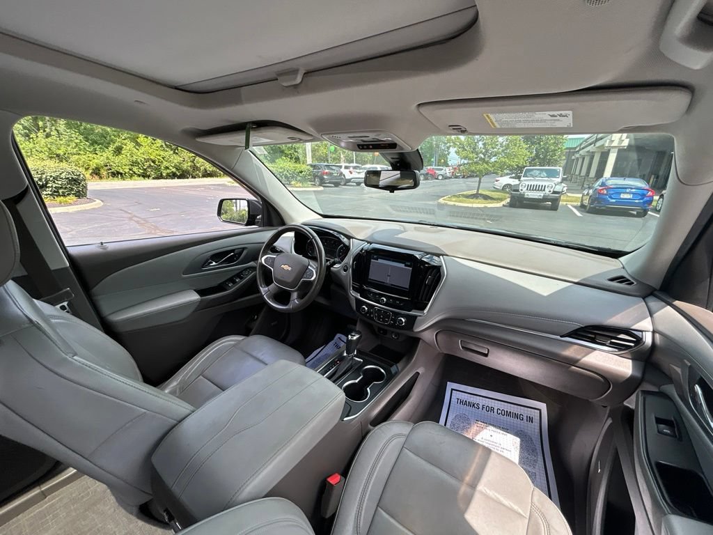 Used 2019 Chevrolet Traverse LT w/ LT Premium Package FWD image 43