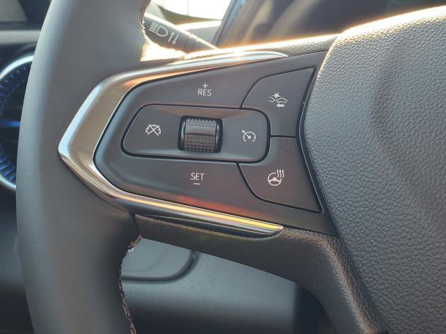 New 2025 Chevrolet Trax LT w/ Driver Confidence Package image 12