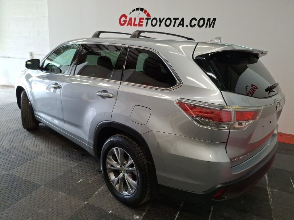 Used 2015 Toyota Highlander Plus image 11