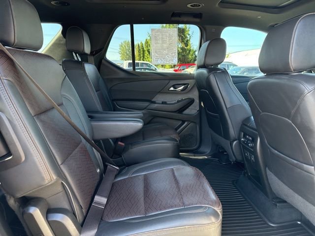 Used 2022 Chevrolet Traverse High Country w/ LPO, 'HIT The Road' Package AWD/4WD image 14