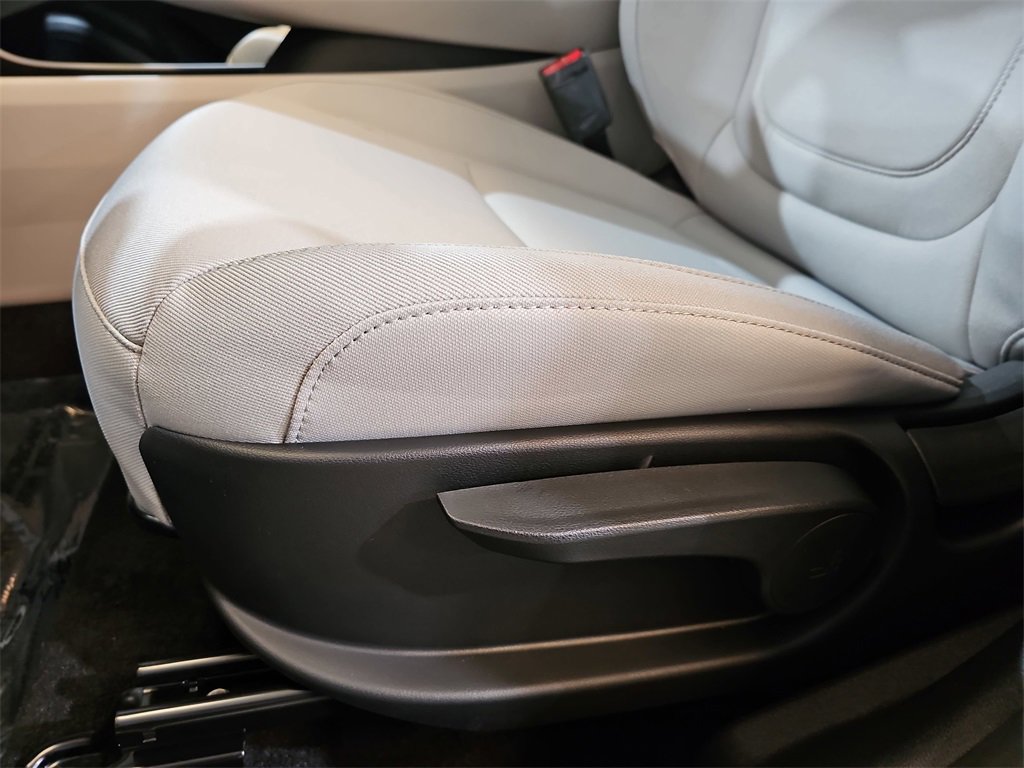 New 2026 Hyundai Tucson Blue SE image 27