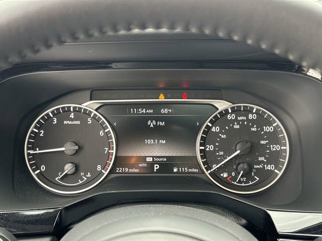 Used 2025 Nissan Pathfinder SV w/ SV Premium Package AWD/4WD image 14