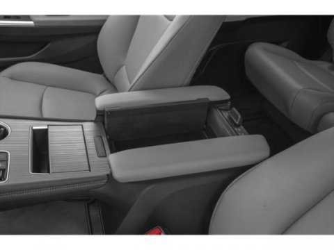 New 2026 Toyota Sienna XLE AWD/4WD image 16
