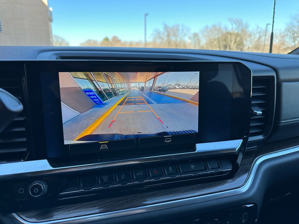 Used 2025 Chevrolet Silverado 2500 LT w/ Convenience Package image 20