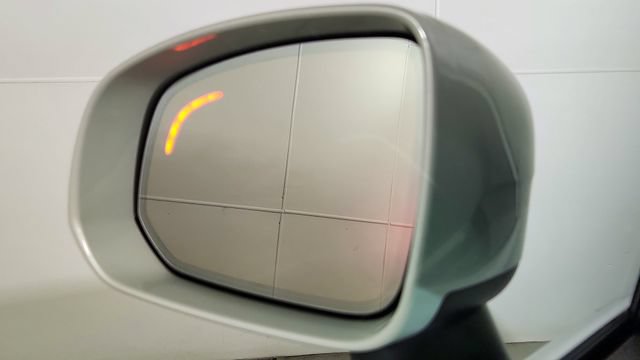 Used 2018 Volvo XC90 T6 Momentum w/ Convenience Package AWD/4WD image 15