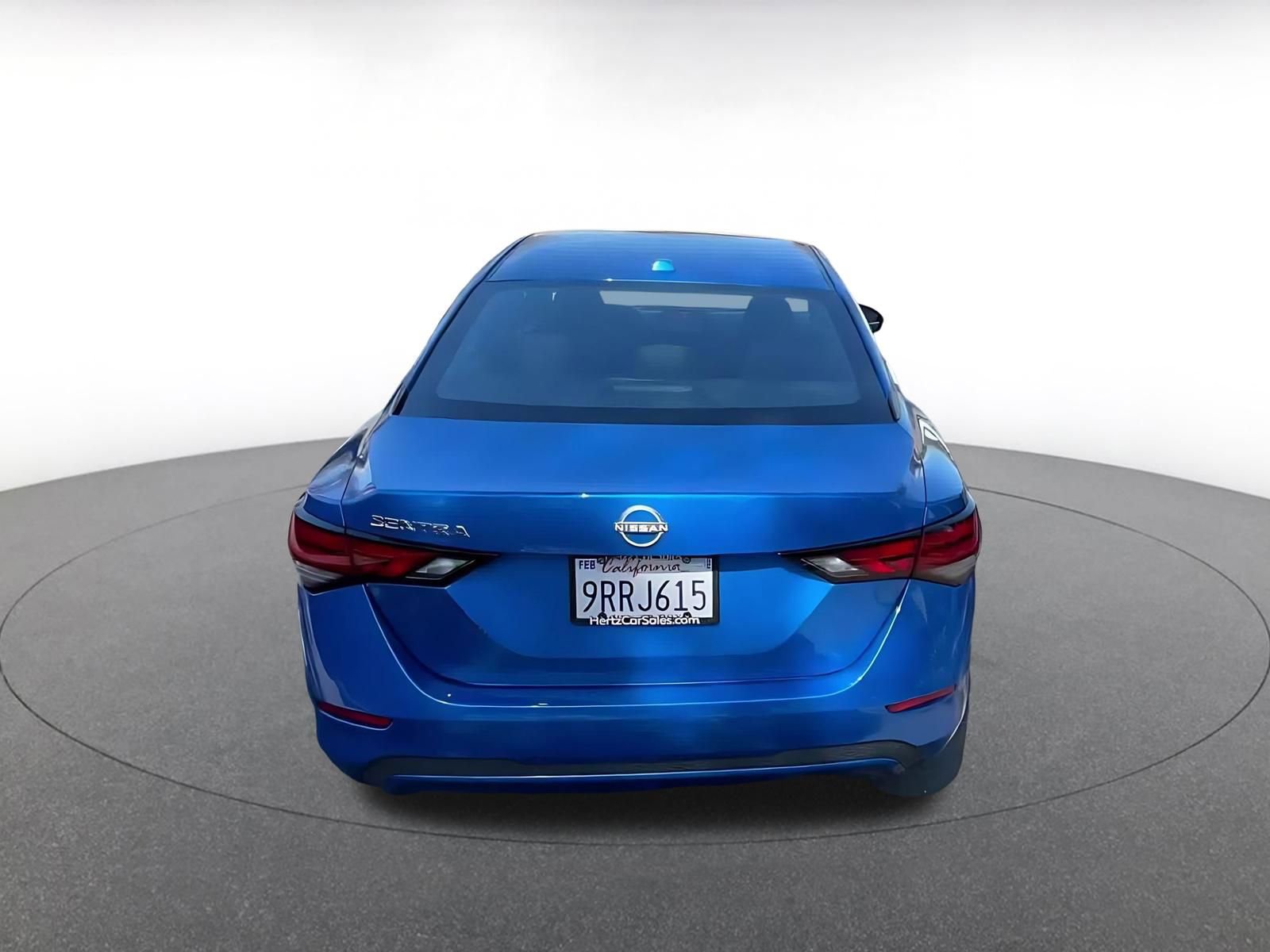 Used 2025 Nissan Sentra SV FWD image 12
