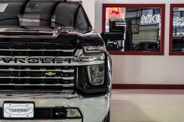 Used 2022 Chevrolet Silverado 2500 LTZ image 38