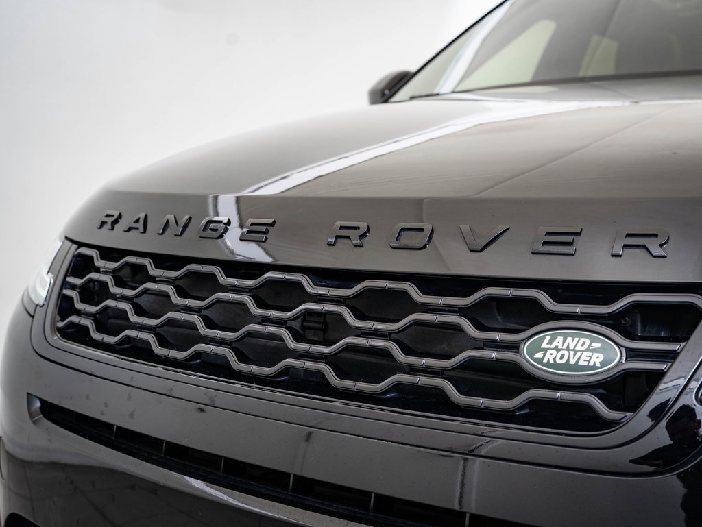 Used 2023 Land Rover Range Rover Evoque S image 3