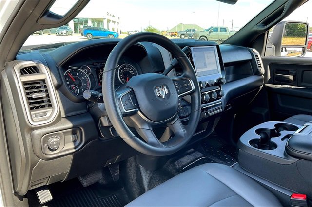 New 2026 RAM 3500 Tradesman w/ Chrome Appearance Group image 9