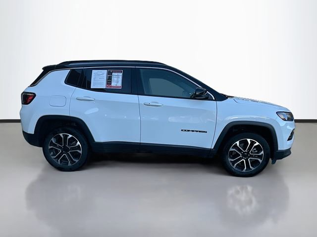 Used 2023 Jeep Compass Limited image 5