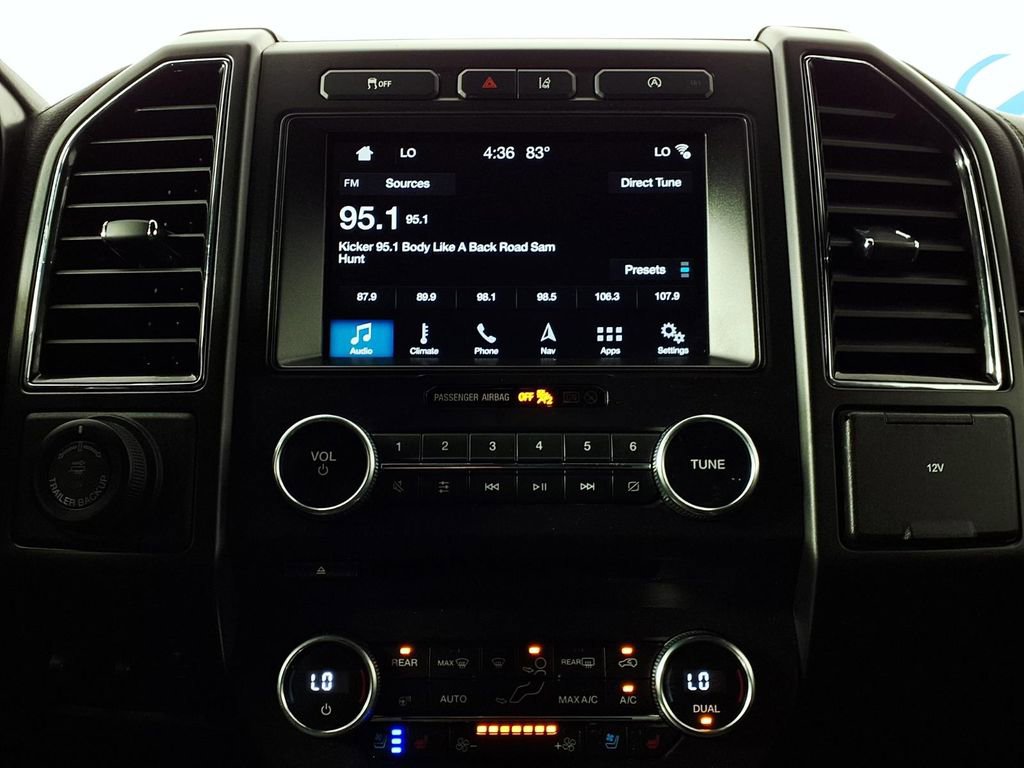 Used 2018 Ford Expedition Limited w/ Equipment Group 301A image 24