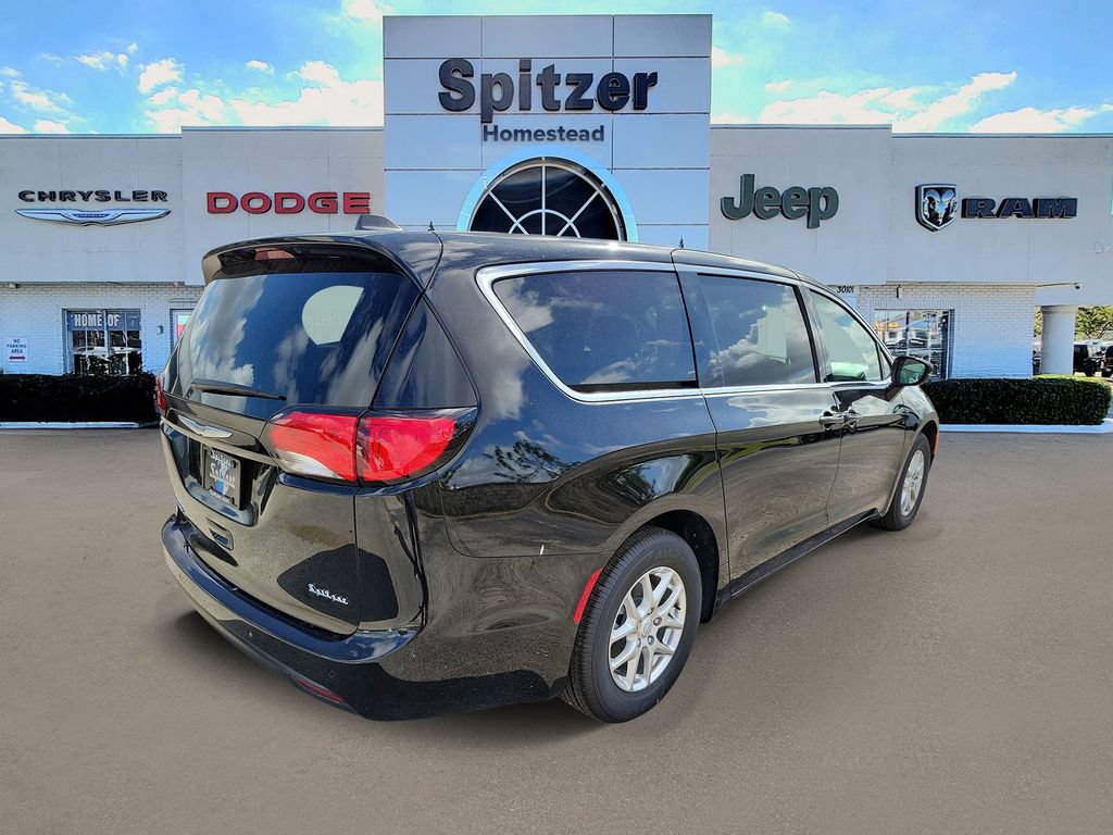 New 2026 Chrysler Voyager LX FWD image 2