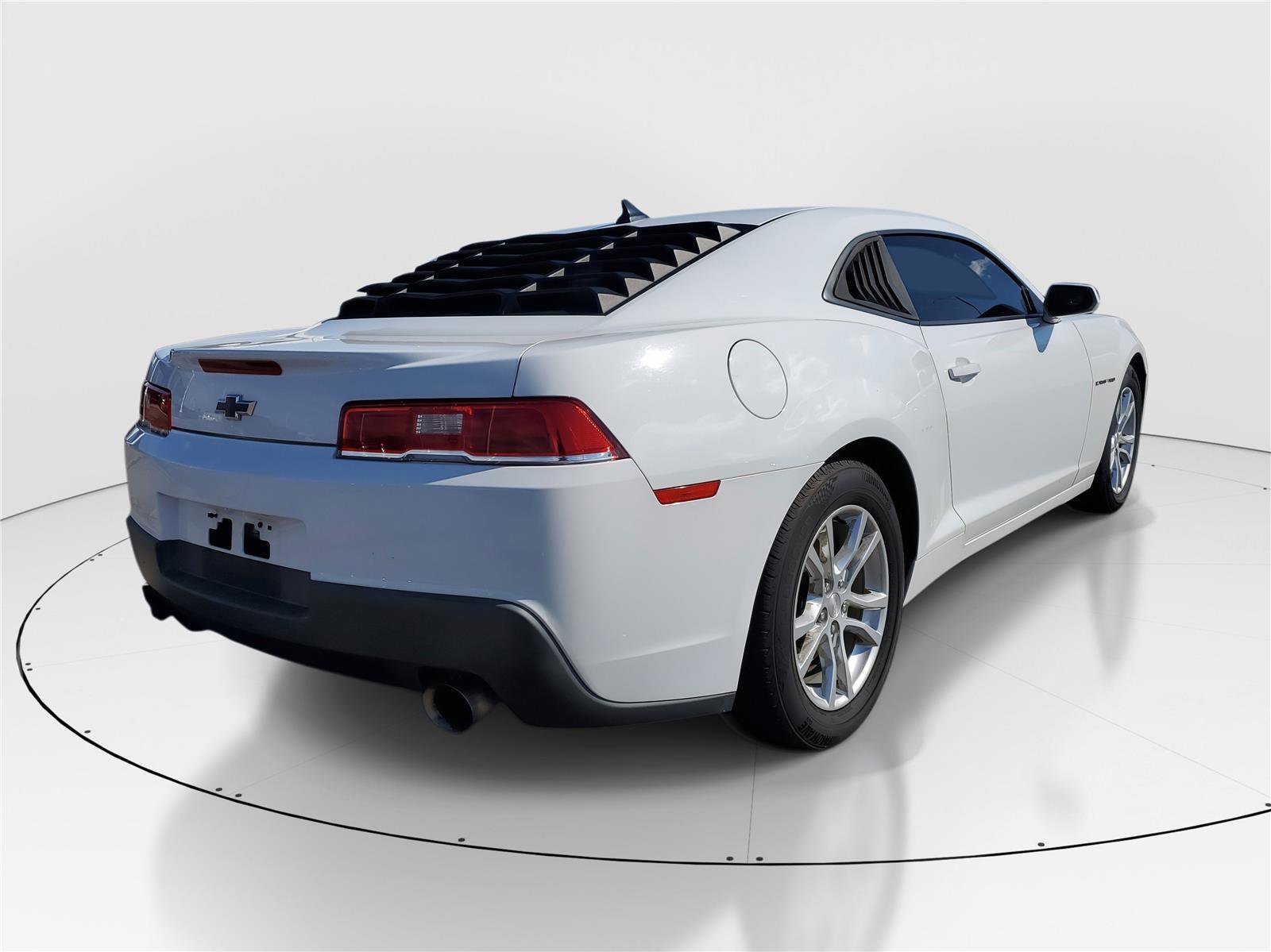 Used 2014 Chevrolet Camaro LS image 4