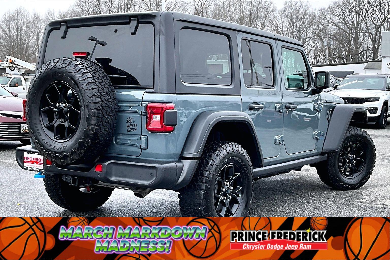 Used 2024 Jeep Wrangler Willys image 10