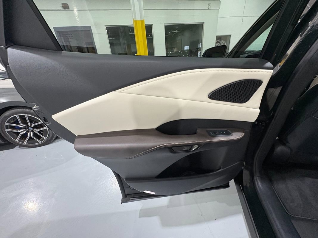 Used 2024 Lexus RX 350 image 41