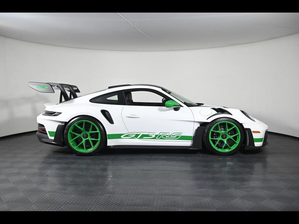 Used 2023 Porsche 911 GT3 RS RWD image 8