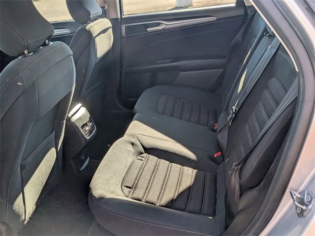 Used 2019 Ford Fusion SE image 27