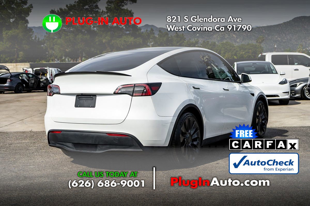 Used 2023 Tesla Model Y Performance image 4