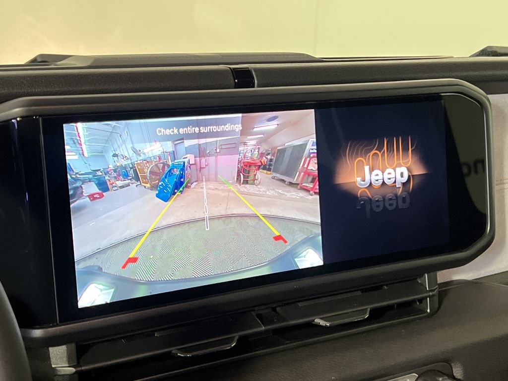 New 2026 Jeep Gladiator Sport AWD/4WD image 16