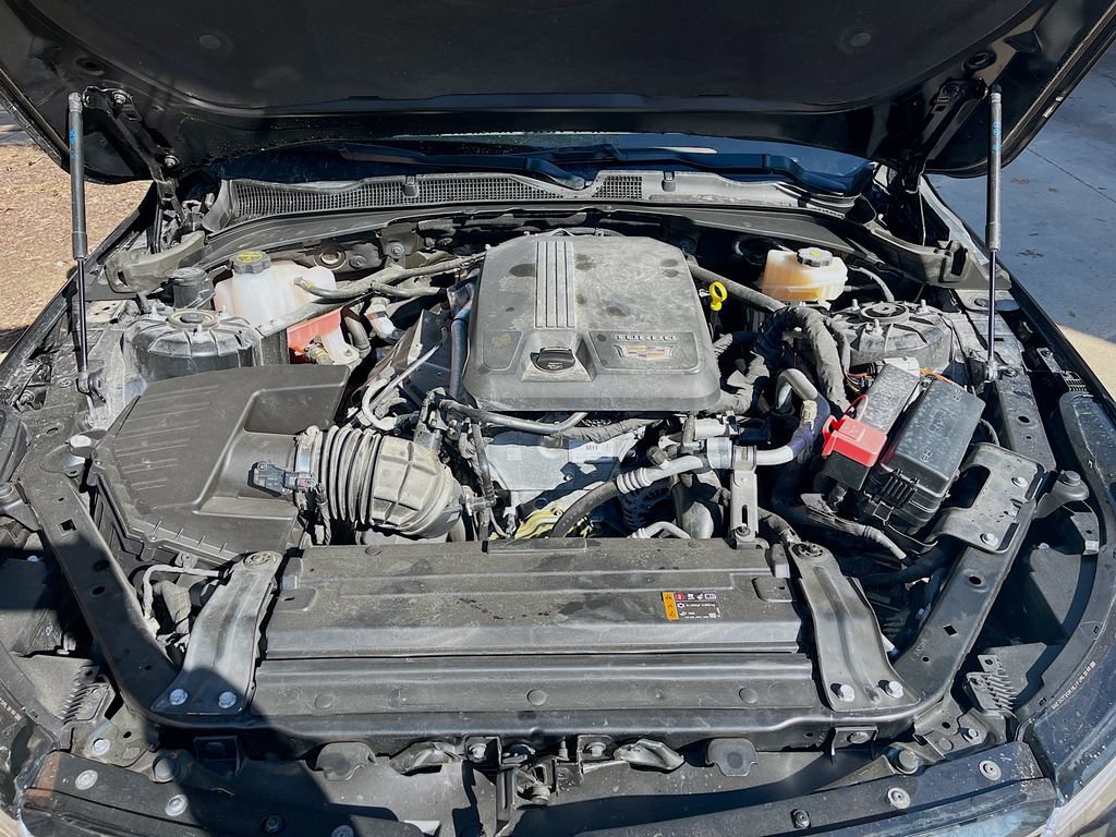 Used 2025 Cadillac CT4 Premium Luxury RWD image 30