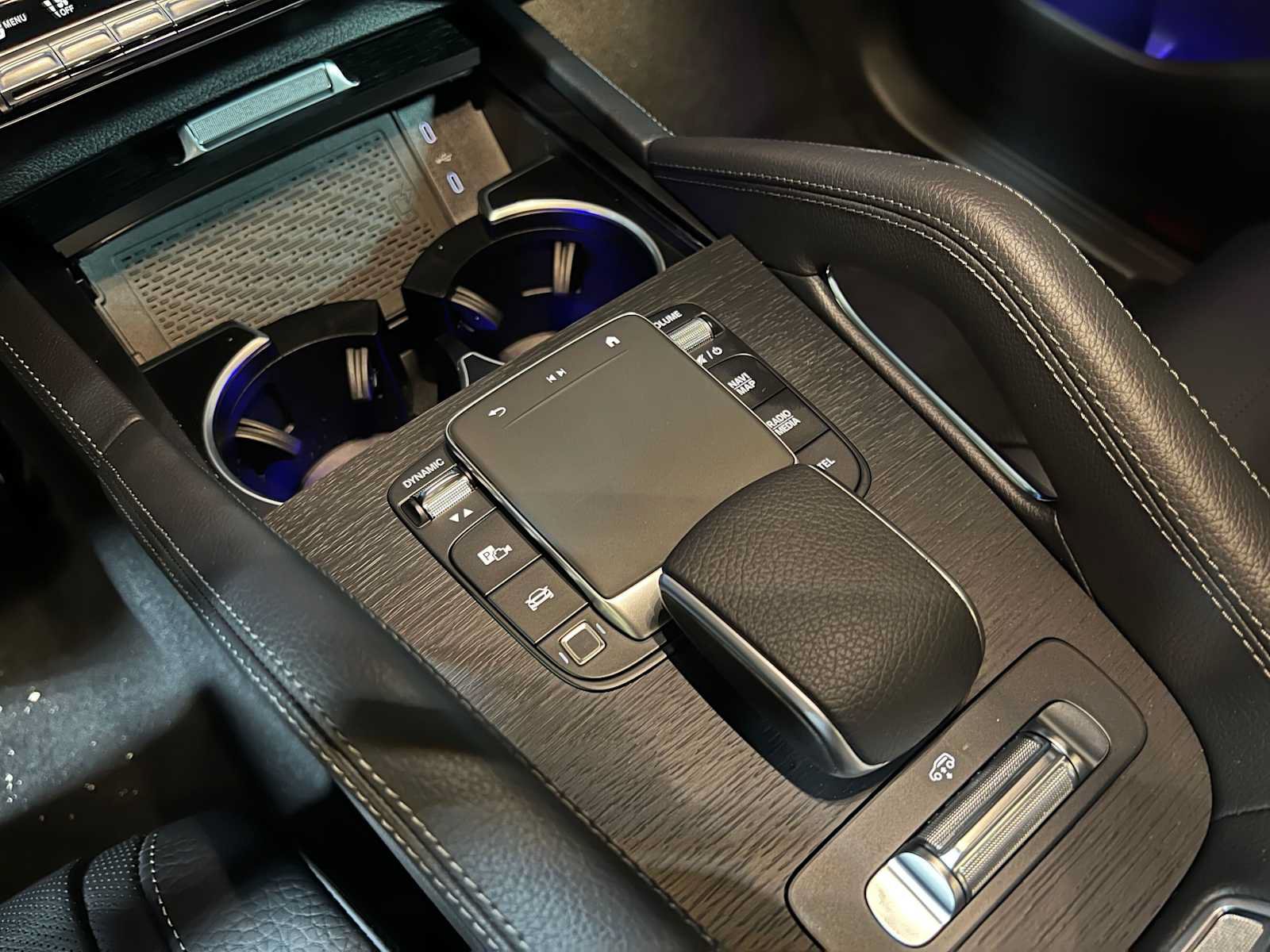 New 2026 Mercedes-Benz GLS 450 4MATIC image 35