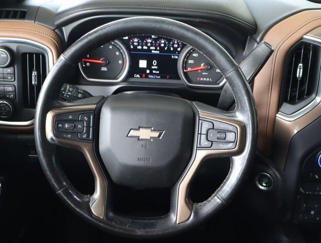 Used 2020 Chevrolet Silverado 3500 High Country w/ Technology Package AWD/4WD image 22