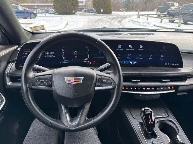 Used 2024 Cadillac XT4 Premium Luxury image 57