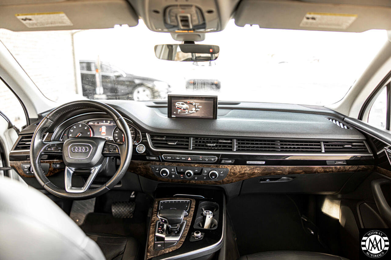 Used 2017 Audi Q7 3.0T Premium Plus image 38