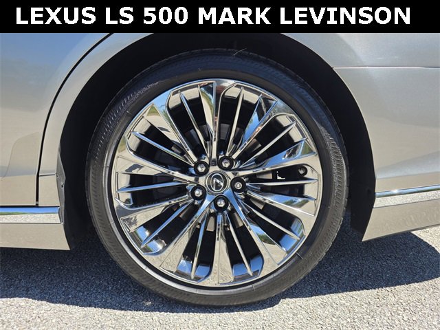 Used 2020 Lexus LS 500 w/ Interior Upgrade Package image 15