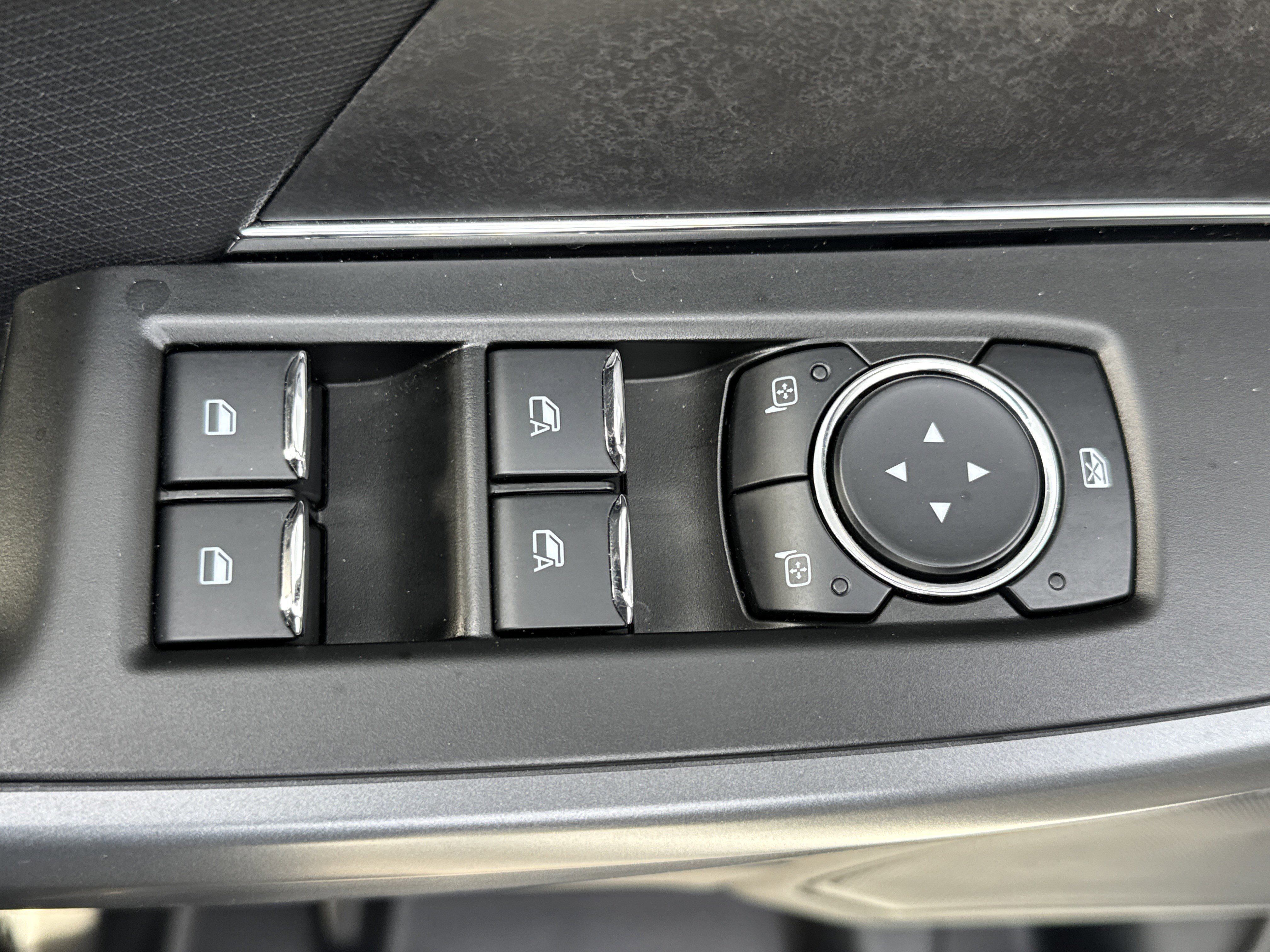 Used 2025 Ford F150 XLT w/ Equipment Group 302A MID image 15