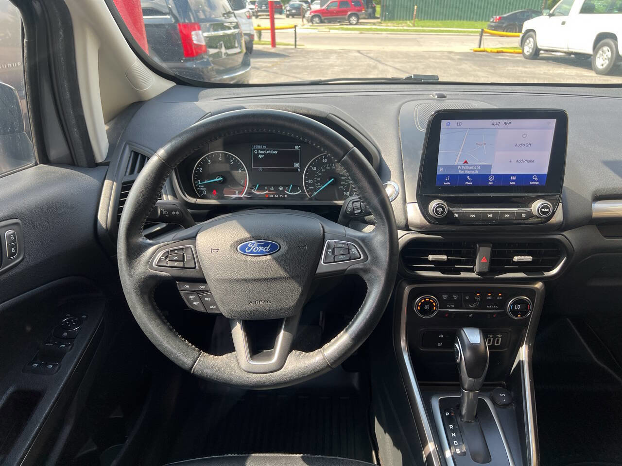 Used 2020 Ford EcoSport SES image 14