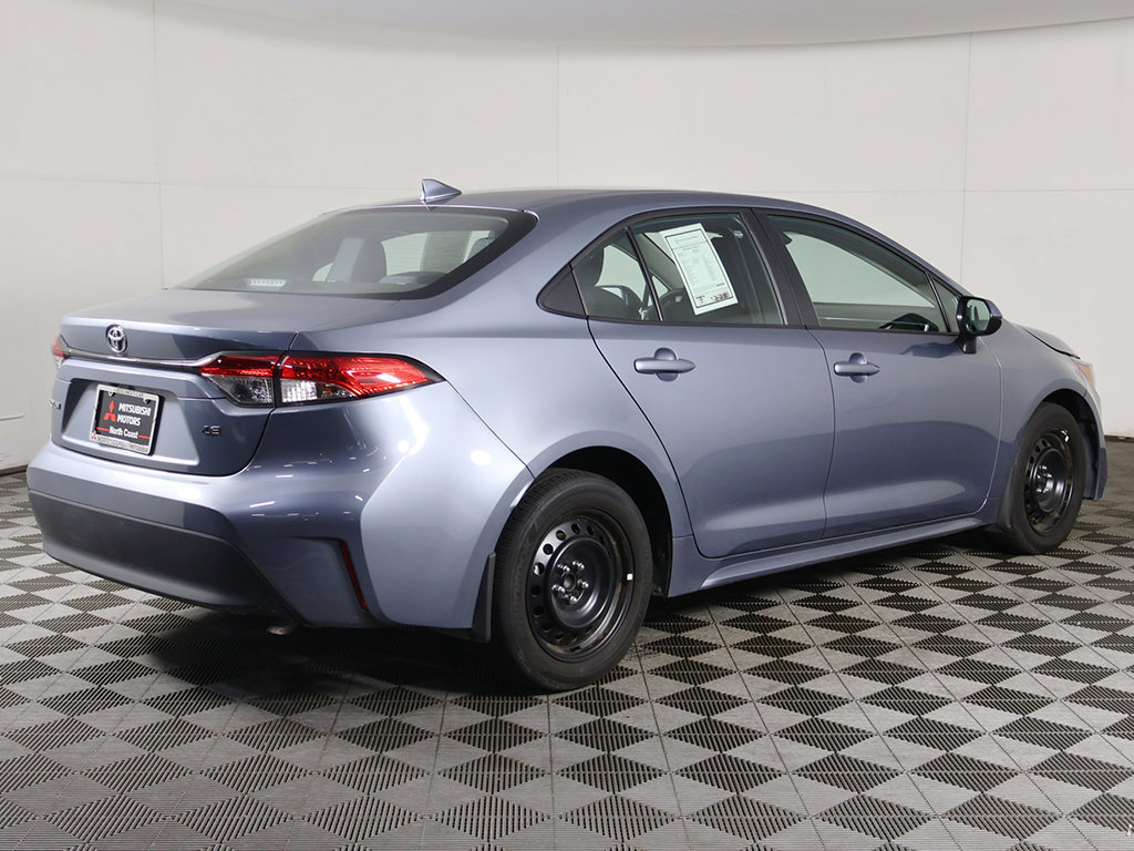 Used 2025 Toyota Corolla LE FWD image 8