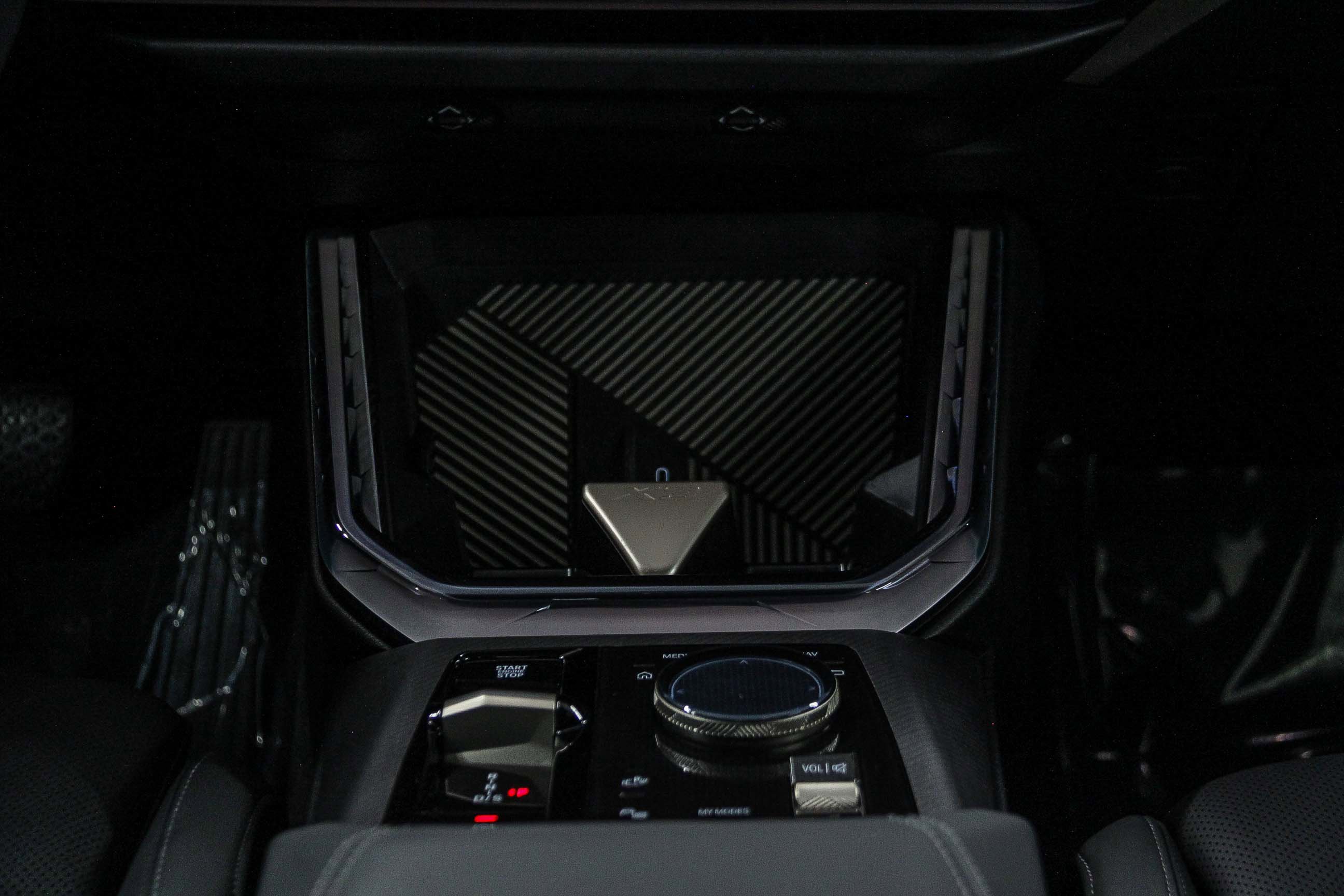 Used 2025 BMW X3 xDrive30i image 14