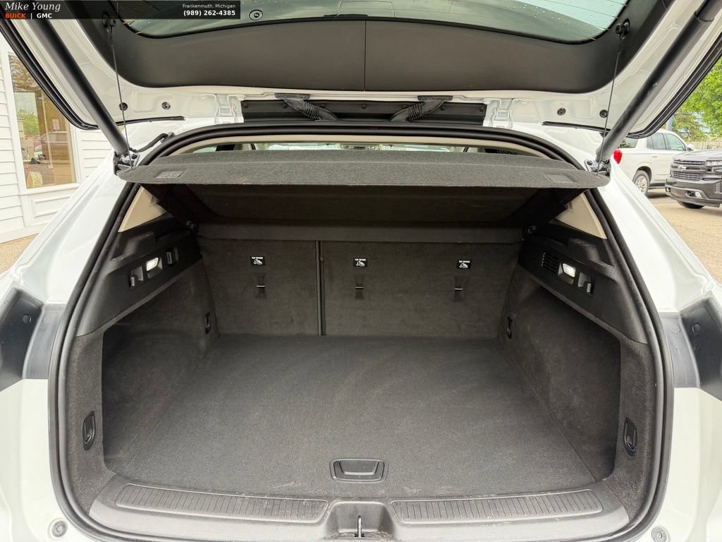 Certified 2023 Buick Envision Essence AWD/4WD image 9