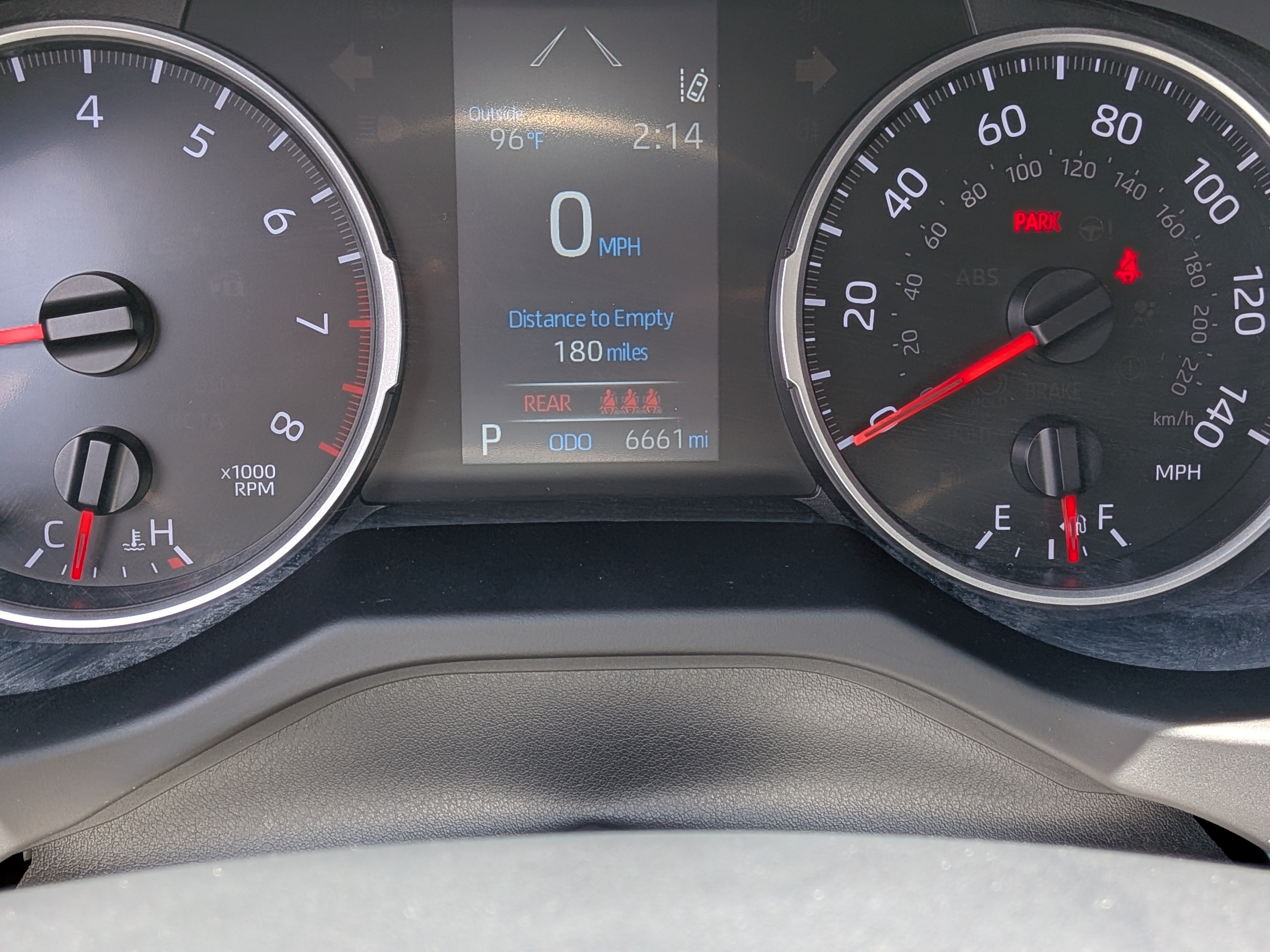 Used 2022 Toyota RAV4 LE FWD image 26