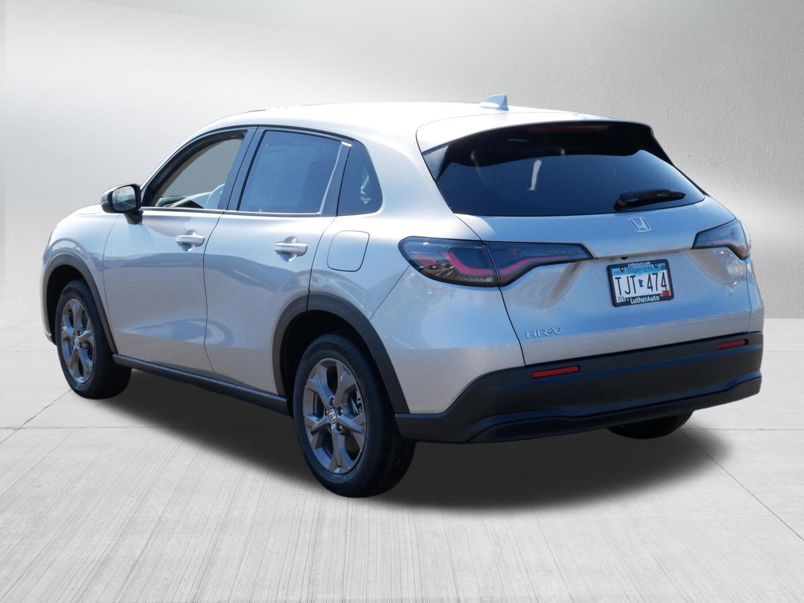 Certified 2026 Honda HR-V LX image 5