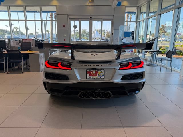 New 2027 Chevrolet Corvette ZR1 w/ ZR1 Carbon Fiber Aero Package RWD image 7