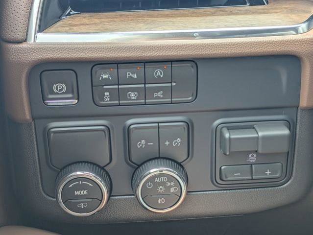 New 2026 Chevrolet Suburban High Country image 29